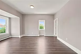 21 Sackett Street St, Providence, RI 02907 - Photo 5