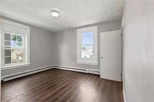 21 Sackett Street St, Providence, RI 02907 - Photo 13