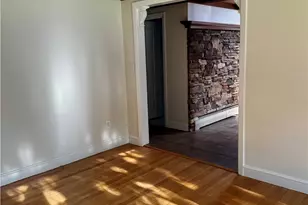 11 Rutherford Ct, Warwick, RI 02886 - Photo 5