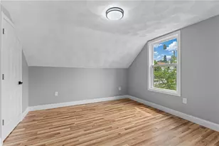 51 Alto St, Cranston, RI 02920 - Photo 11