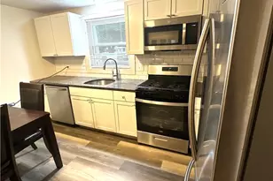 8 Ashby St, Johnston, RI 02919 - Photo 11