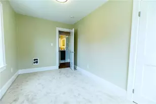15 Redfern St, North Providence, RI 02911 - Photo 35