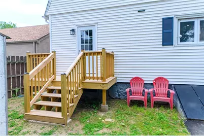 15 Redfern Street, North Providence, RI 02911 - Photo 43