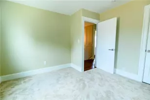 15 Redfern St, North Providence, RI 02911 - Photo 29