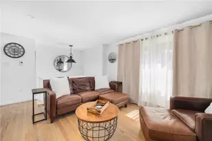 30 Lock Ln, Portsmouth, RI 02871 - Photo 5