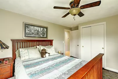 8 Halsey Street, North Providence, RI 02911 - Photo 15