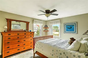 8 Halsey St, North Providence, RI 02911 - Photo 15