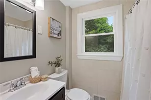 53 Benoit St, Coventry, RI 02816 - Photo 23