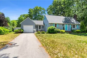 32 Short Rd, North Kingstown, RI 02852 - Photo 3