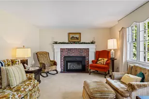 32 Short Rd, North Kingstown, RI 02852 - Photo 9