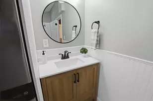 230 Cedar Ave, Portsmouth, RI 02871 - Photo 23