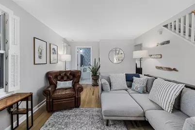 208 Marlborough Street #4, East Greenwich, RI 02818 - Photo 5