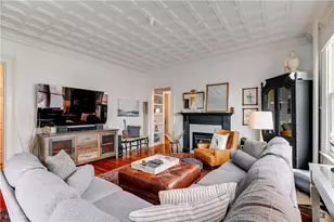 569 Spring St, Newport, RI 02840 - Photo 3