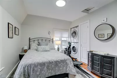 569 Spring Street #2, Newport, RI 02840 - Photo 17