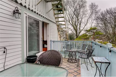 569 Spring Street #2, Newport, RI 02840 - Photo 9