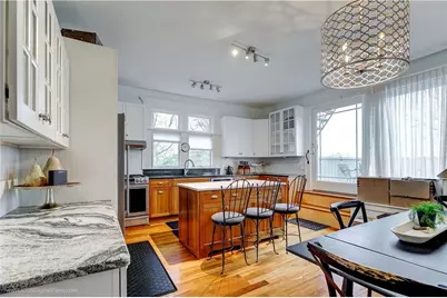 569 Spring Street #2, Newport, RI 02840 - Photo 5