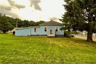 66 Sherry Ave, Bristol, RI 02809 - Photo 15