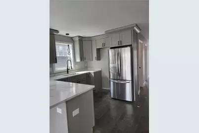 729 Potters Avenue, Providence, RI 02907 - Photo 13