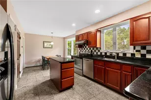 20 Adirondack Dr, East Greenwich, RI 02818 - Photo 11