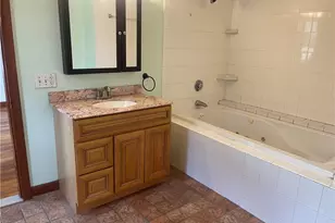 22 Sheffield Ave, North Providence, RI 02911 - Photo 9