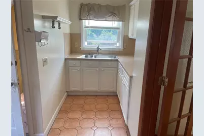 22 Sheffield Avenue #1st Floor, North Providence, RI 02911 - Photo 7