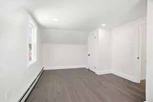 45 Metropolitian Park Dr, East Providence, RI 02915 - Photo 13