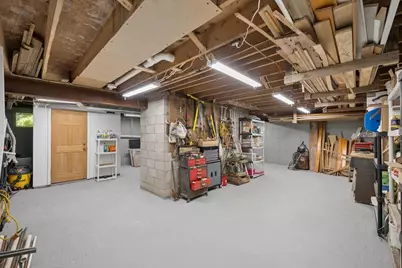 840 Lake Road, Tiverton, RI 02878 - Photo 25
