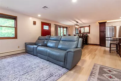 41 Mount View Avenue, North Kingstown, RI 02852 - Photo 11