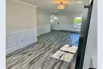 49 Metropolitian Park Drive, East Providence, RI 02915 - Photo 5