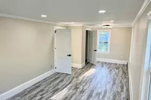 49 Metropolitian Park Dr, East Providence, RI 02915 - Photo 7