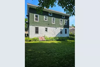 8 Snells Court, West Warwick, RI 02893 - Photo 3