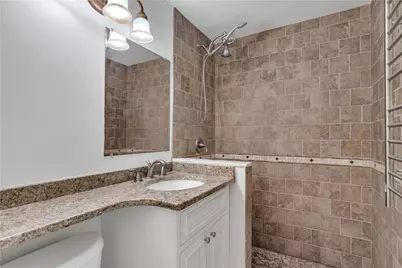 274 Main Street #42, Providence, RI 02903 - Photo 15