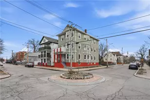 38 Mitchell St, Providence, RI 02907 - Photo 3
