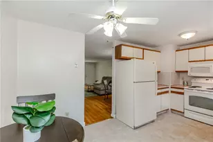 351 New London Ave, Warwick, RI 02886 - Photo 17
