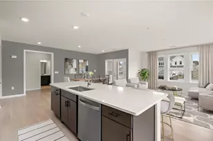 141 E Pt Dr, East Providence, RI 02916 - Photo 3
