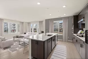 141 E Pt Dr, East Providence, RI 02916 - Photo 1