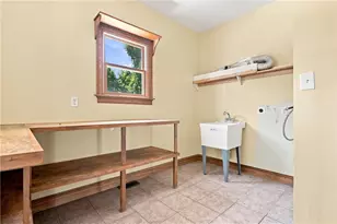 45 Pine Swamp Rd, Cumberland, RI 02864 - Photo 15