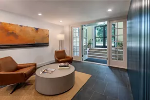 31 Parade St, Providence, RI 02909 - Photo 17