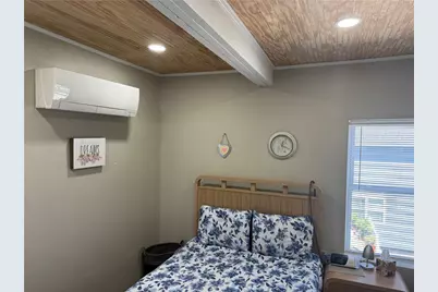 124 Chestnut Street, Central Falls, RI 02863 - Photo 7