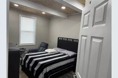 124 Chestnut Street, Central Falls, RI 02863 - Photo 13