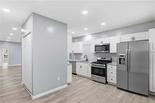 62 Cypress St, Providence, RI 02906 - Photo 7
