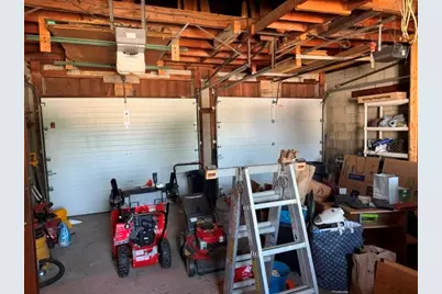200 Budlong Road, Cranston, RI 02920 - Photo 37