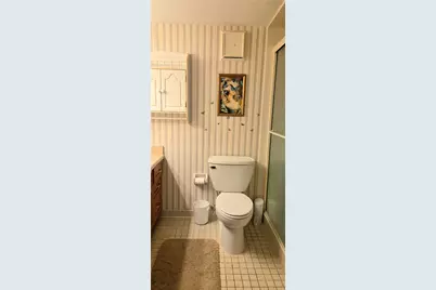650 East Greenwich Avenue #308 Bldg 7, West Warwick, RI 02893 - Photo 7