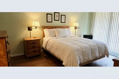 650 East Greenwich Avenue #308 Bldg 7, West Warwick, RI 02893 - Photo 5