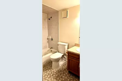 650 East Greenwich Avenue #308 Bldg 7, West Warwick, RI 02893 - Photo 11