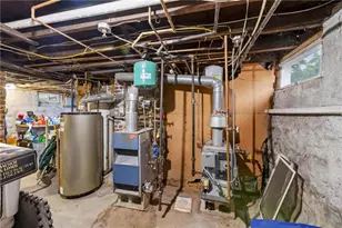 68 9th St, Providence, RI 02906 - Photo 43