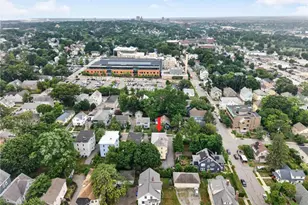 68 9th St, Providence, RI 02906 - Photo 3