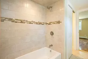132 Evarts St, Newport, RI 02840 - Photo 21
