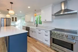 39 Mann School Rd, Smithfield, RI 02917 - Photo 5