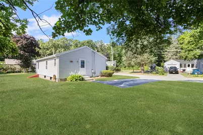 28 Elmer Avenue, Warwick, RI 02886 - Photo 17
